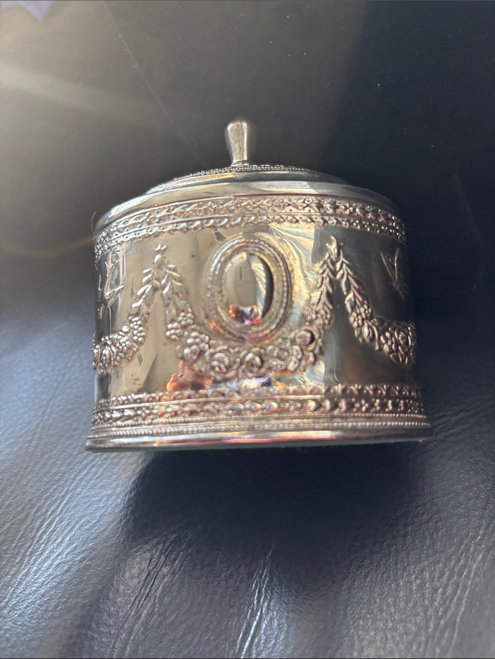 Vintage Ornate Silver Plated Decorative Trinket Box with Lid - Picture 2 of 10